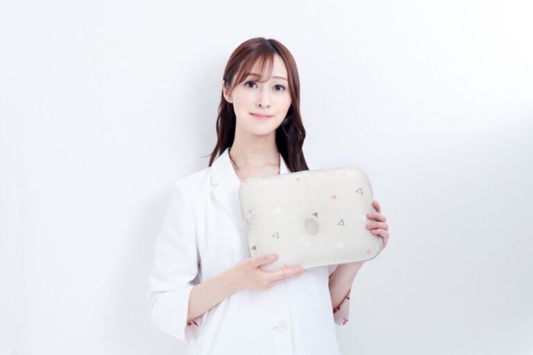 赤ちゃんの頭のかたち、気にしたことありますか？医師が教える正しい知識とリスク、そして今日からできる予防ケアガイド